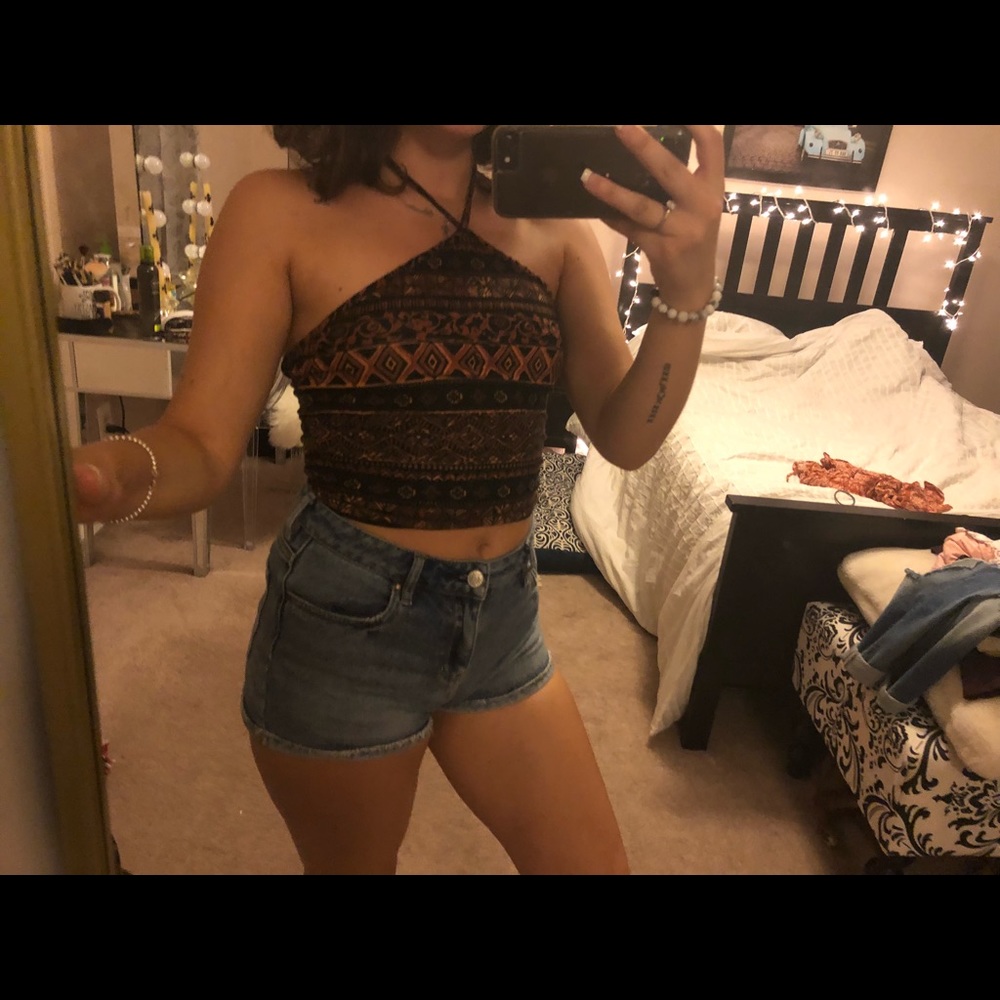 Forever 21 tie up tank